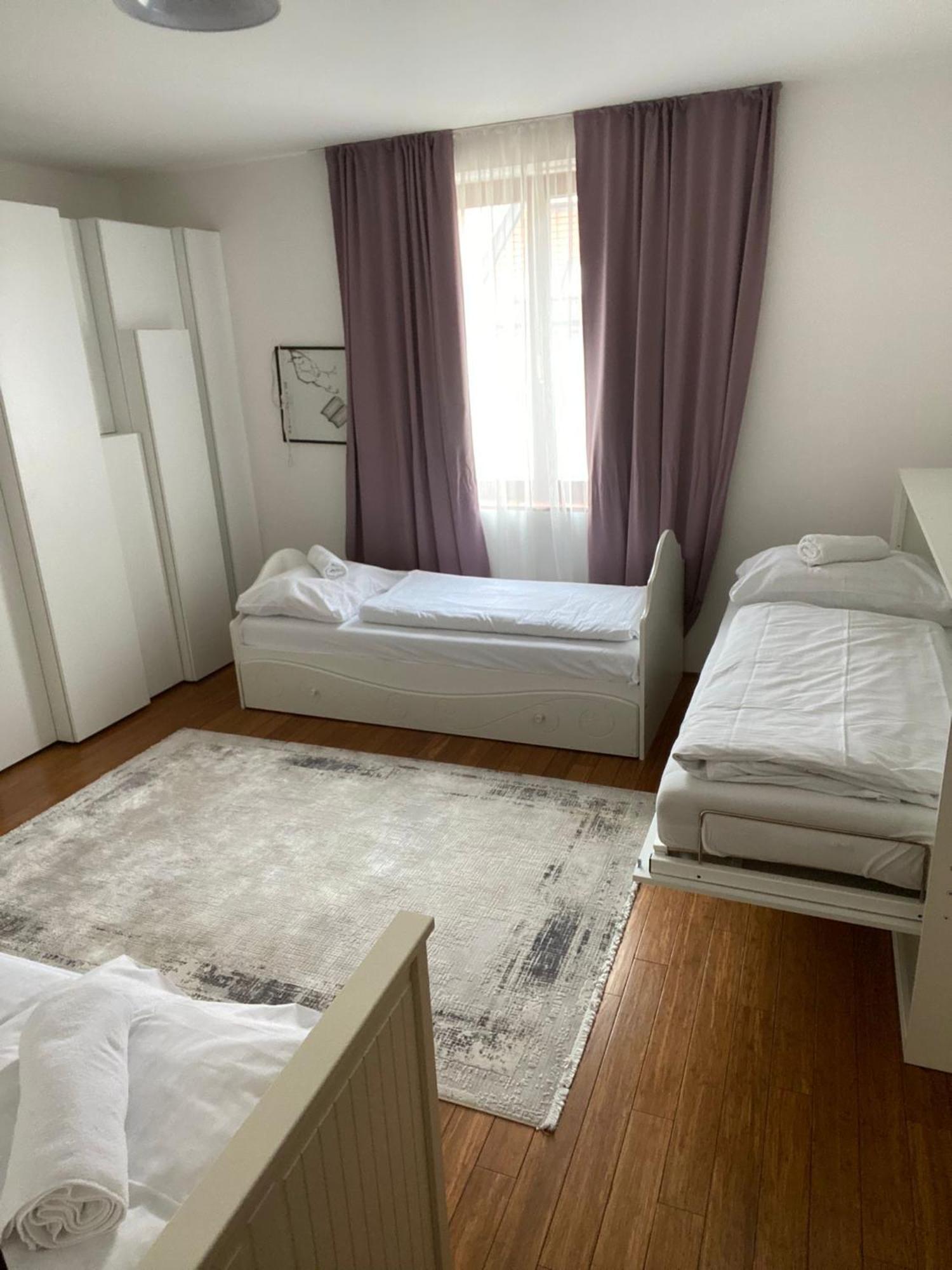 Old Town Apartment Bratislava Esterno foto